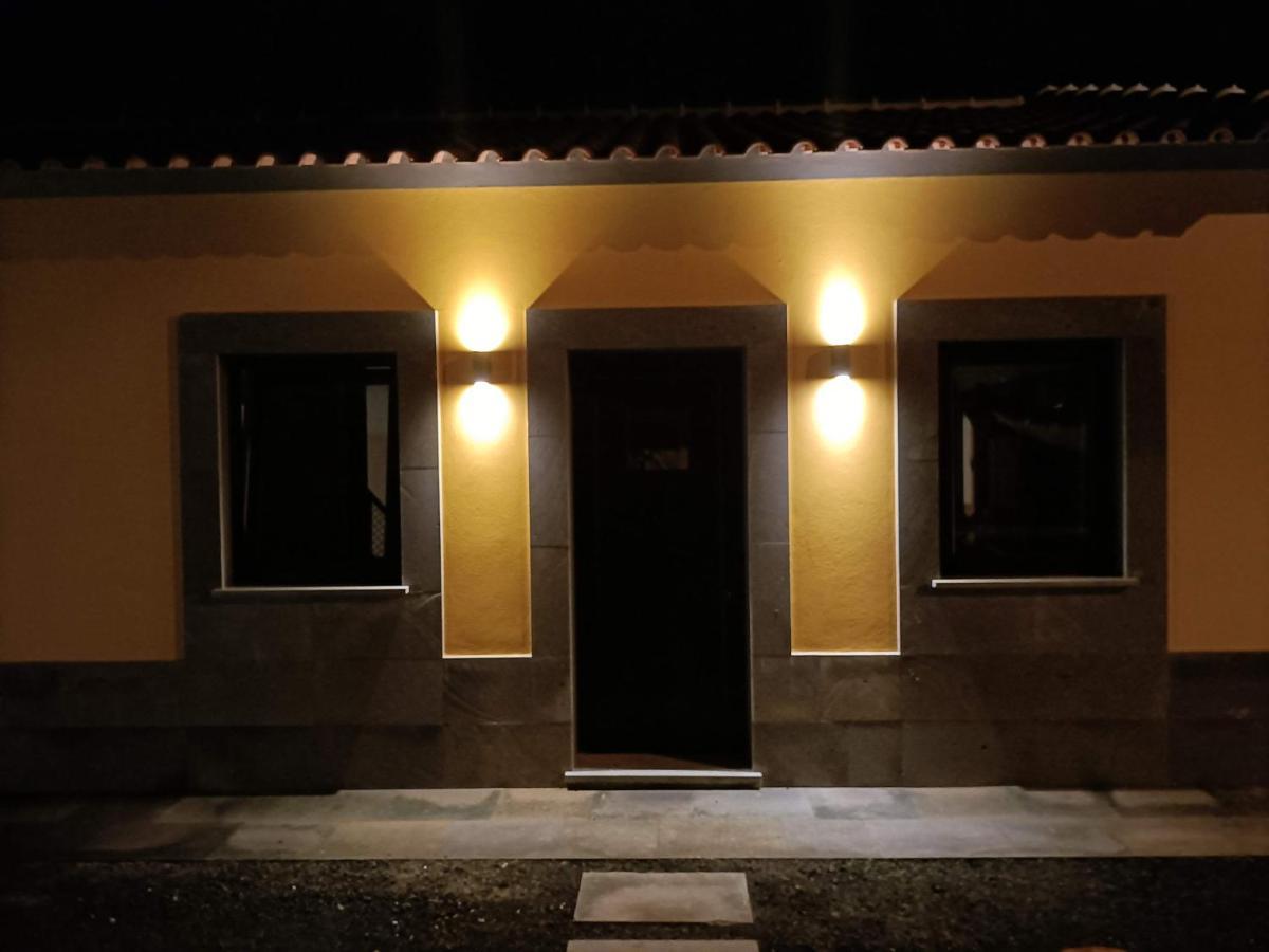 Villa Casa Da Vinha Escondida Al Biscoitos  Esterno foto
